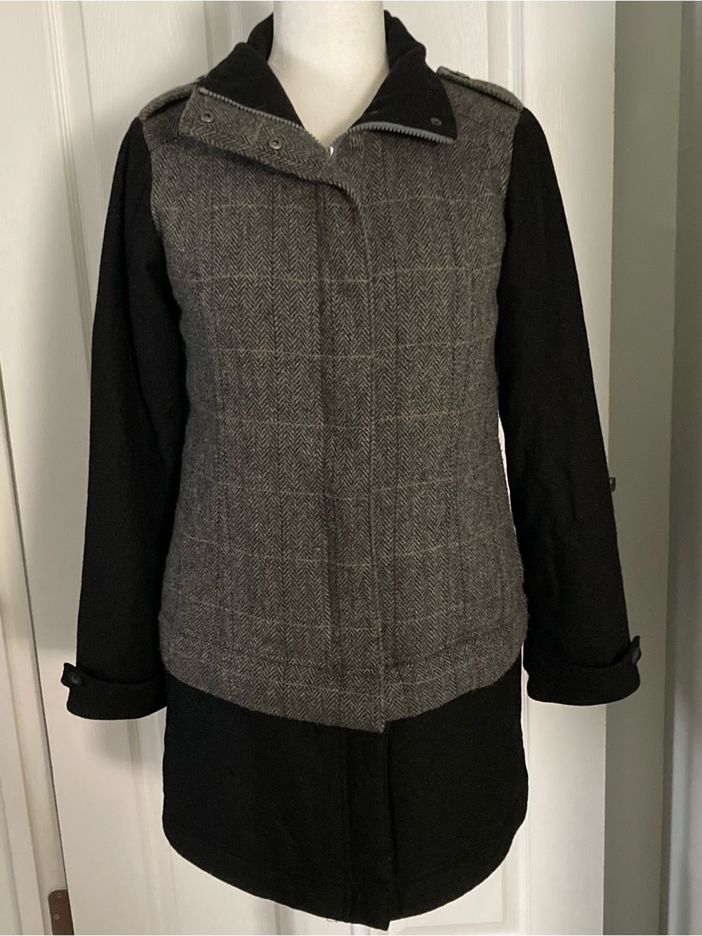 Prana Black Gray Herringbone Wool Blend Convertible Insulated Caprise Jacket